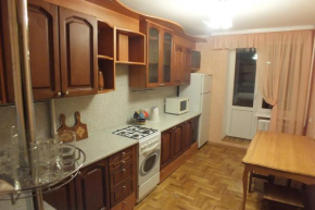 Apartment on Aktyubinskaya 11